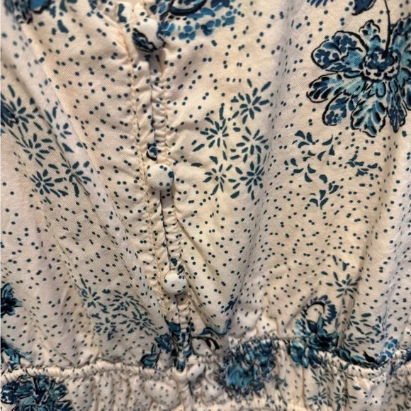 Torrid Cream and Blue Floral Maxi Dress - Picture 2 of 7